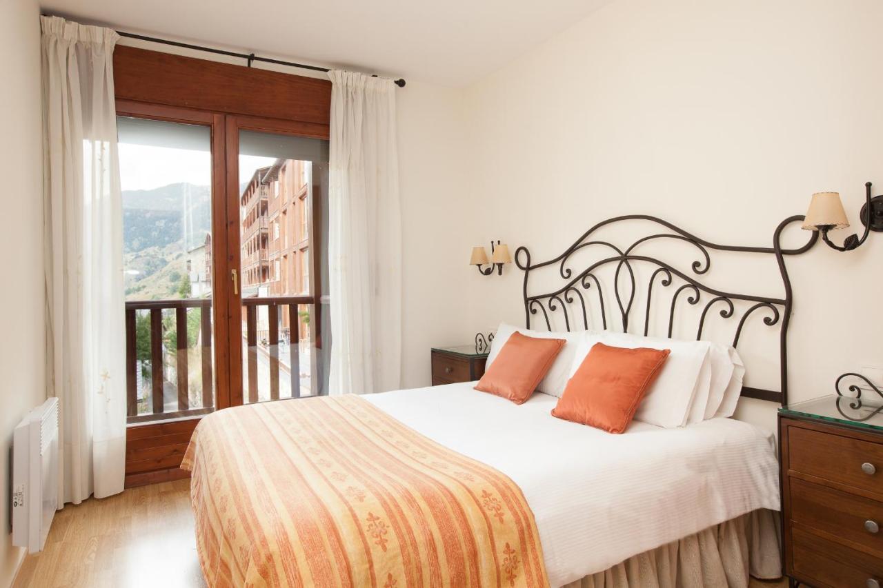 Apartaments Les Terrasses Del Tarter Exterior photo